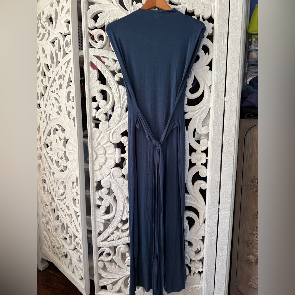 Modern Citizen Navy Blue Teal Medium Leg slit dress short sleeve Eden Viscose